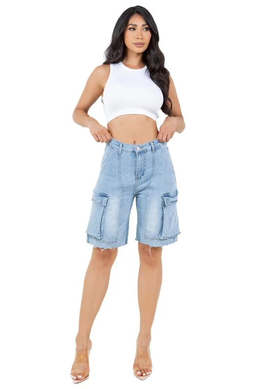 Women's denim shorts with premium denim construction :WOMEN FASHION DENIM SHORT