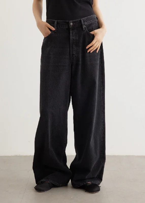 Women's denim jeans with a boyfriend fit-1981F Loose Jeans