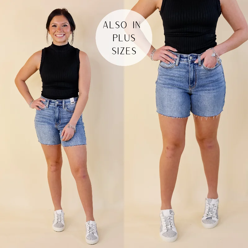 Women's denim shorts and a flowy blouse-Judy Blue | Street Style Mid Thigh Shorts in Light Wash Women's denim shorts and a flowy blouse-Judy Blue | Street Style Mid Thigh Shorts in Light Wash