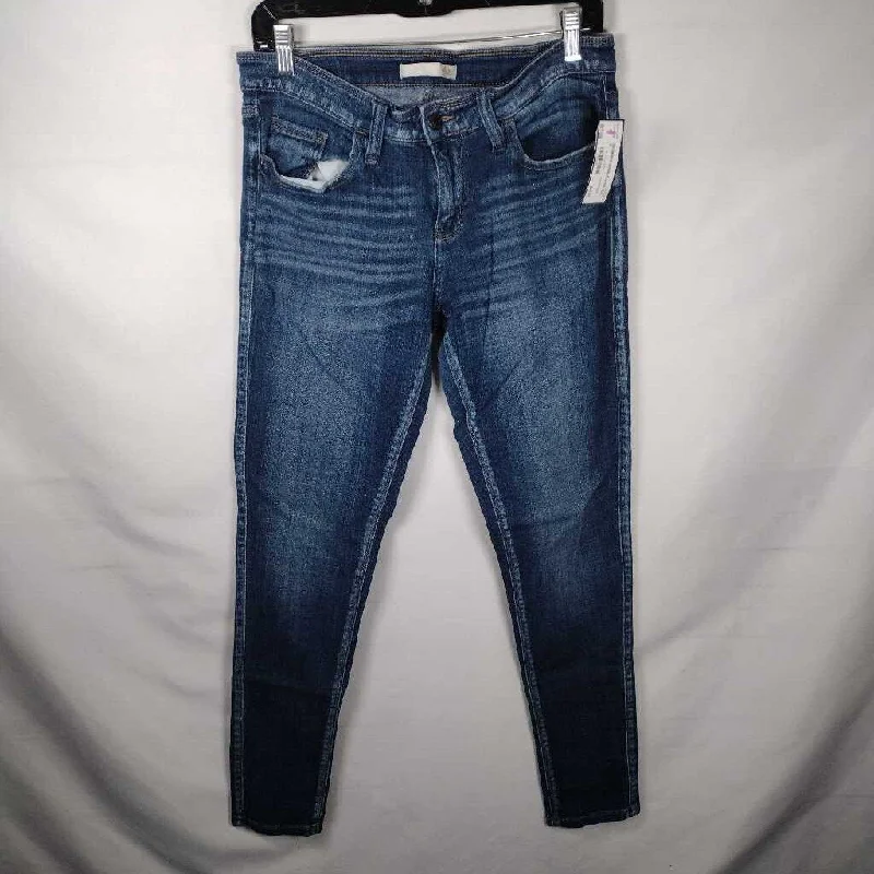Women's denim jeans with a peace cause design embellishment-Daytrip WOMEN'S JEANS 8
