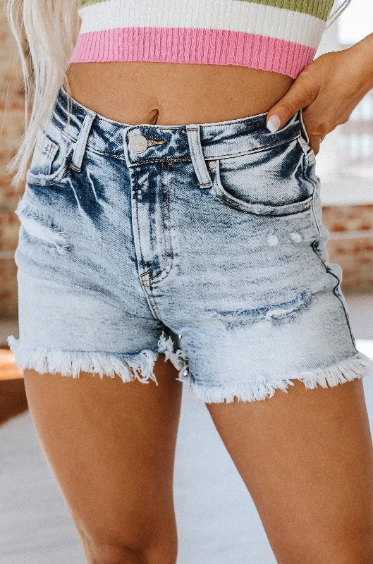 Women's denim shorts with a floral print-SALE - Faye High Rise Shorts | Size Large
