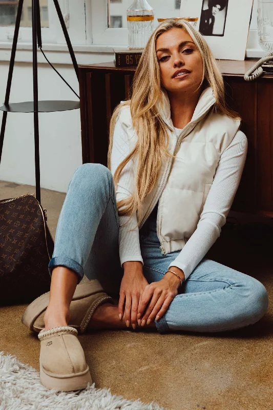 Women's denim jeans on brand plus stylish-High Rise Vintage Reunion Skinny W/ Rolled Hem Jeans - Lightly Nicked