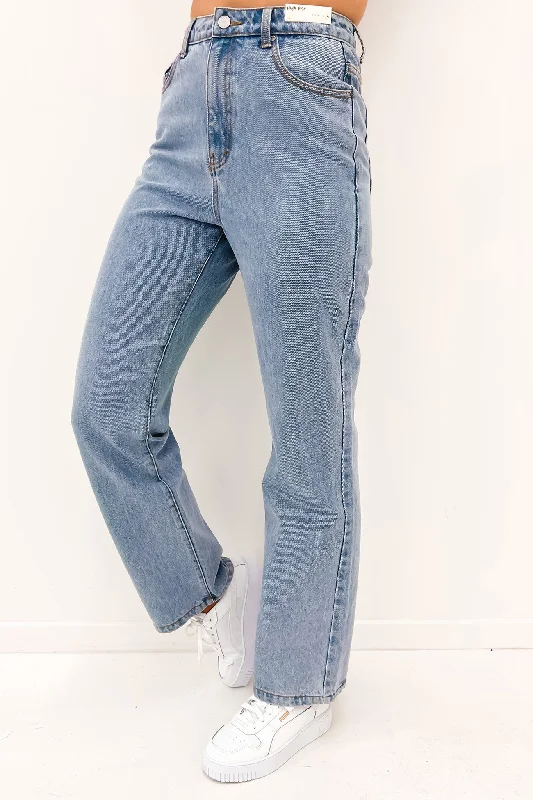 Women's denim jeans with a rigid denim fabric-High Wide Straight Leg Jean Blue Lagoon Women's denim jeans with a rigid denim fabric-High Wide Straight Leg Jean Blue Lagoon