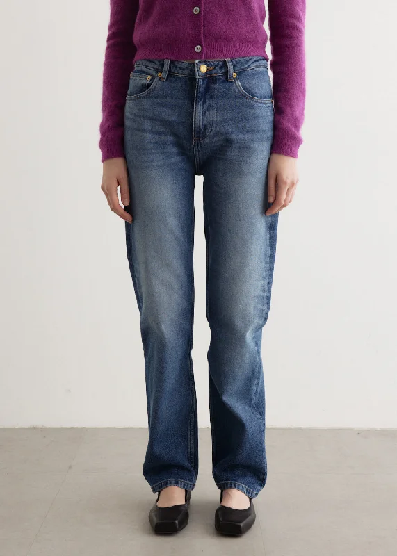 Women's denim jeans with a slim fit-Kylie Jeans