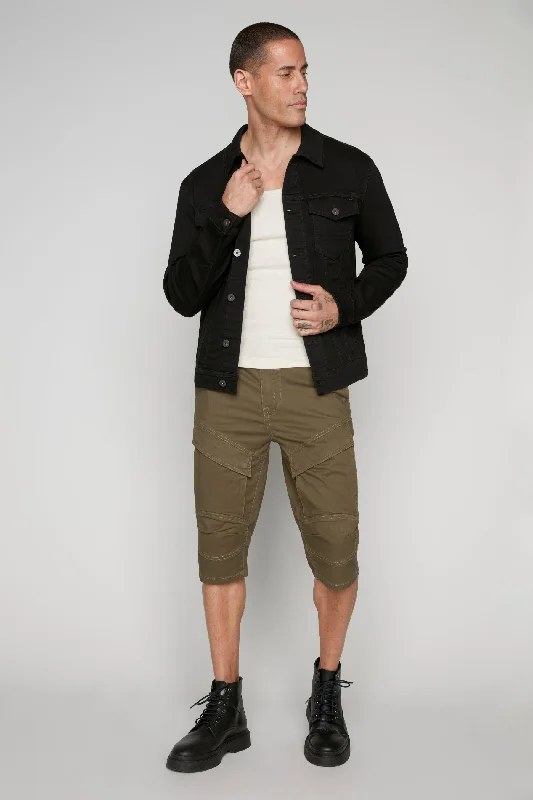 Women's denim shorts and an oversized bag-Men's 5-Pocket Cargo Capri Shorts - Olive