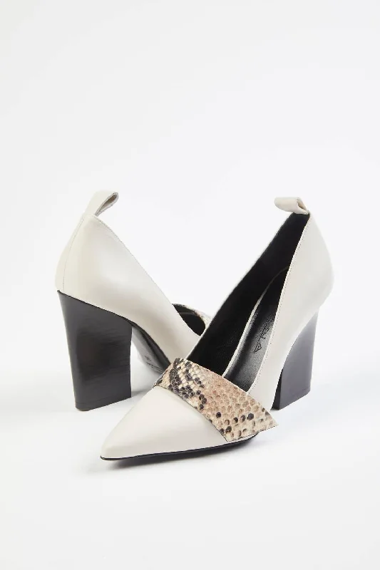 Versatile Heeled Sandals for Any Occasion---Nine 2 Fiver High Heel In Bone