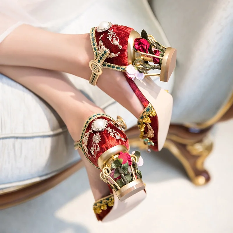 Luxurious Velvet Women's Pumps with Soft Finish---Retro Birdcage Flower Heels Banquet Shoes Red Black Blue Velvet Square Heels