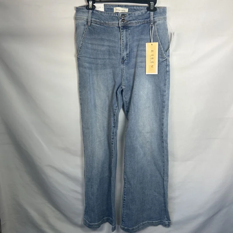 Women's denim jeans with a grommet detail-risen WOMEN'S JEANS 13