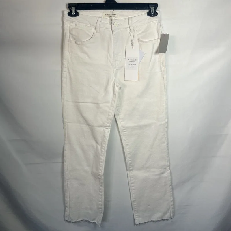 Women's denim jeans with a d-ring detail-risen WOMEN'S JEANS 5
