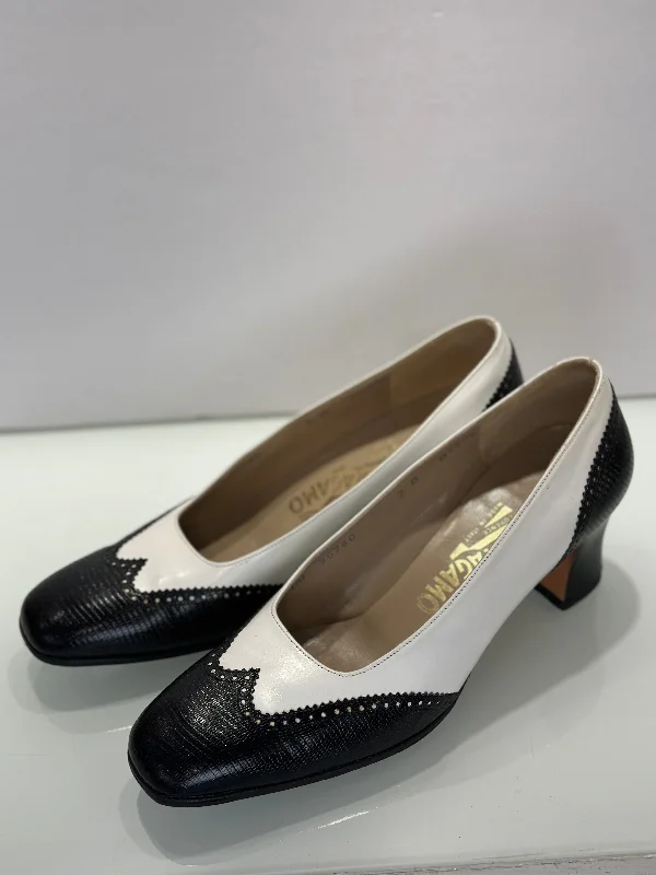 Trendy Chunky Heel Pumps for Casual Wear--SALVATORE FERRAGAMO Block heel bi color Pumps / US7-EU37.5