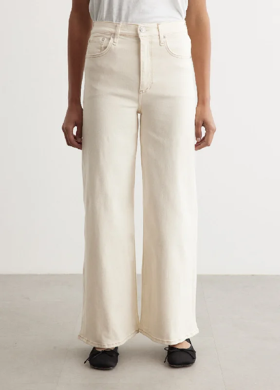 Women's denim jeans with a cropped length-Sofie Crop Jeans