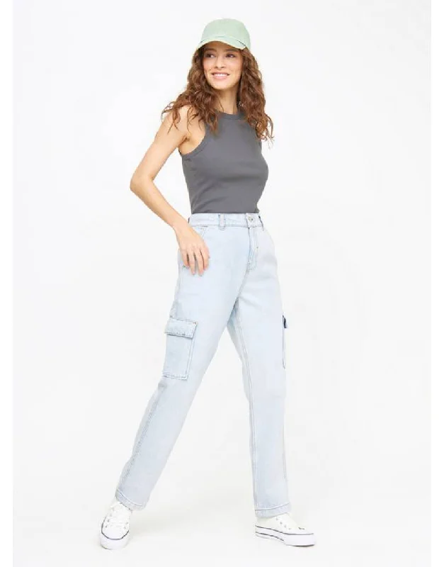 Straight Leg Cargo Jeans in Acid Wash