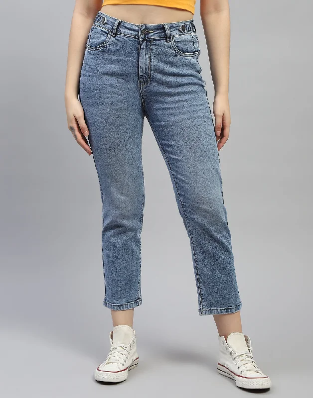 Women's denim jeans with a love change cause design embellishment-Women Blue Solid Regular Fit Denim