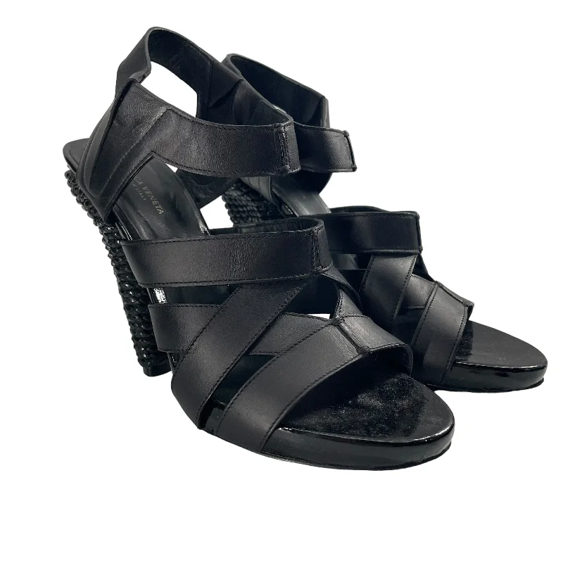 Versatile Heeled Sandals for Any Occasion---BOTTEGA VENETA/Heels/EU 37.5/Acrylic/BLK/WOVEN HEEL