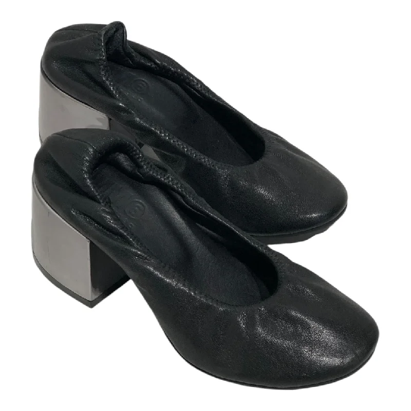 Maison Margiela/Heels/US 5.5/Leather/BLK/Chunky Heel/---Comfortable Leather Pumps for Office and Everyday Wear