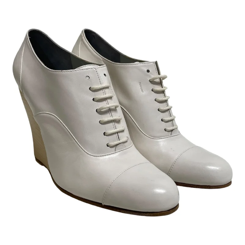 Vivienne Westwood/Heels/EU 37/Leather/WHT/wedges---Comfortable Leather Pumps for Office and Everyday Wear