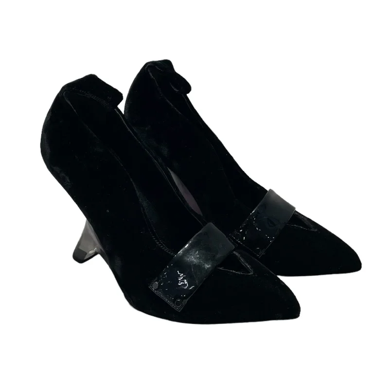 Affordable Suede Ankle Pumps for All-Day Wear--TOM FORD/Heels/US 6/Suede/BLK/