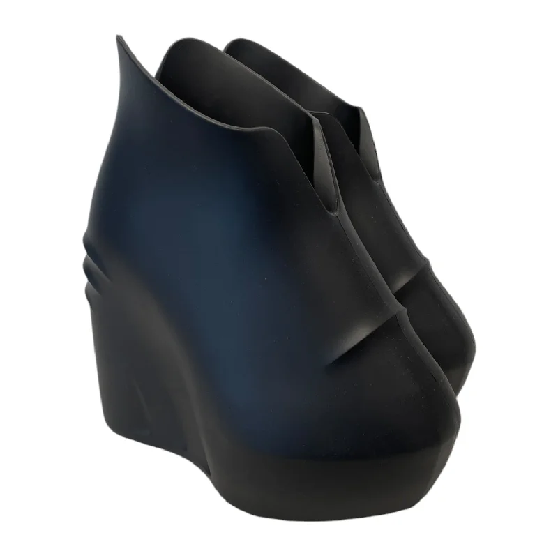 Versatile Heeled Sandals for Any Occasion---GIVENCHY/Heels/US 5.5/BLK/Monumental Mallow Wedge