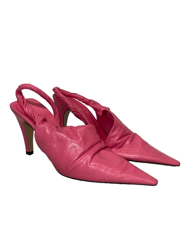 BOTTEGA VENETA/Heels/EU 35/Leather/PPL/V-Tip/BOTTEGA LEATHER STRAP---Comfortable Leather Pumps for Office and Everyday Wear