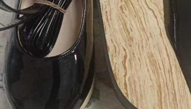 patent leather black