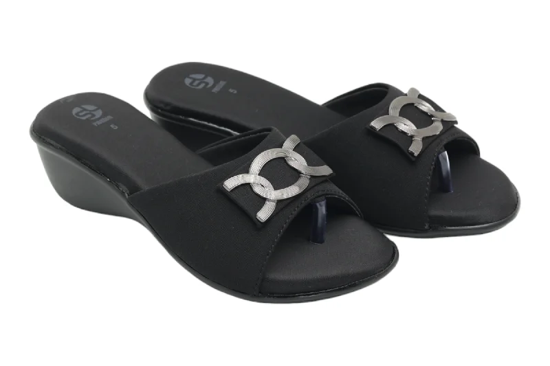 Versatile Heeled Sandals for Any Occasion---Ladies Comfort Heel Chappal 57140