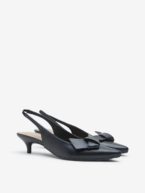 LUNA BLU Black Bow-Detailed Slingback Shoes---Charming Bow Pumps for a Cute and Stylish Look