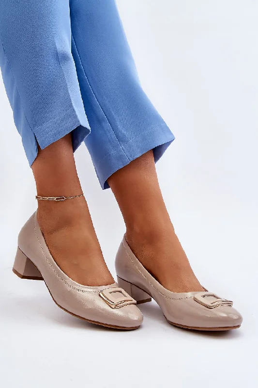 Versatile Heeled Sandals for Any Occasion---Pumps Step in style