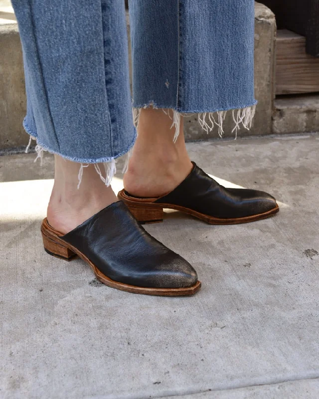 Shoto Black Leather Mule---Comfortable Leather Pumps for Office and Everyday Wear