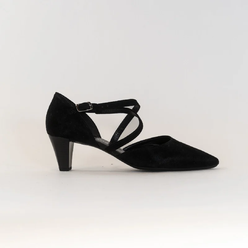 Versatile Heeled Sandals for Any Occasion---Gabor 01.363.17 (Women's) - Black