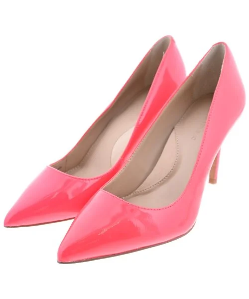 BANANA REPUBLIC Pumps/Heels---Fashionable Kitten Heels for Date Night