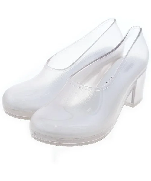 COMME des GARCONS Pumps/Heels---Fashionable Kitten Heels for Date Night