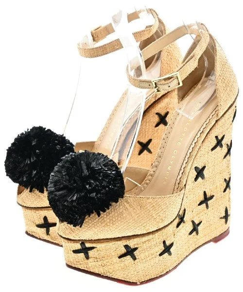 Charlotte Olympia Pumps/Heels---Fashionable Kitten Heels for Date Night