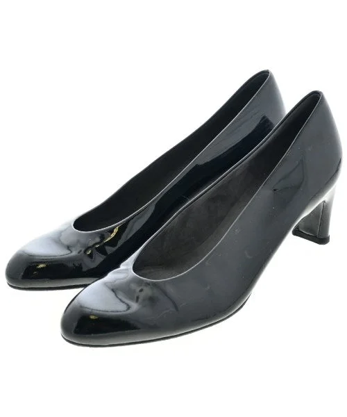 STUART WEITZMAN Pumps/Heels---Fashionable Kitten Heels for Date Night