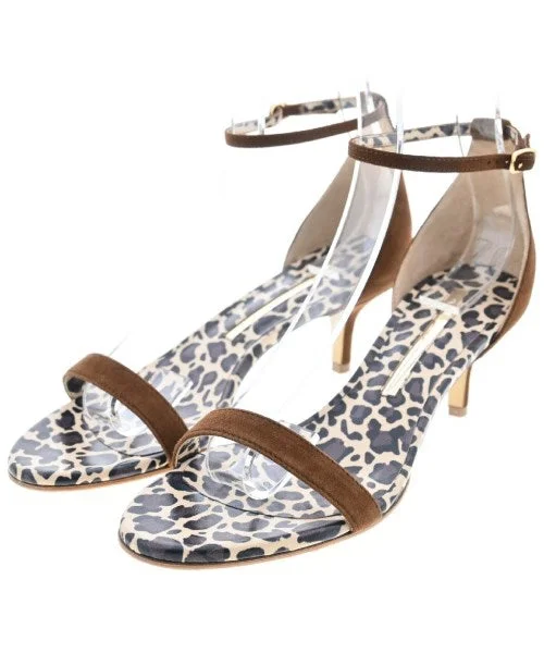 BALDAN Pumps/Heels---Fashionable Kitten Heels for Date Night