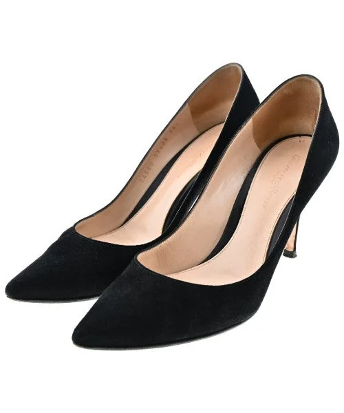 Gianvito Rossi Pumps/Heels---Fashionable Kitten Heels for Date Night