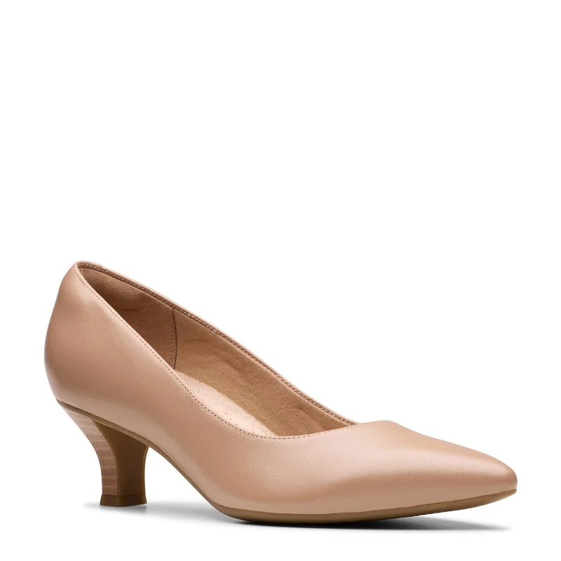 Women's Clarks, Kepley Vine Pump---Fashionable Kitten Heels for Date Night