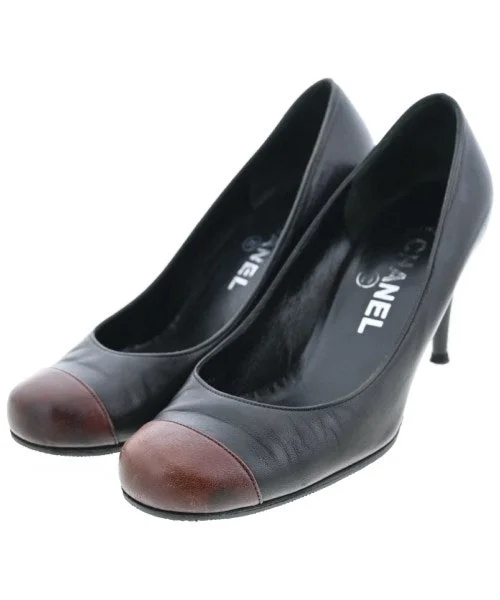 CHANEL Pumps/Heels---Fashionable Kitten Heels for Date Night