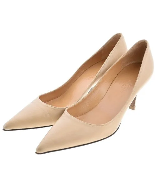 HERMES Pumps/Heels---Fashionable Kitten Heels for Date Night