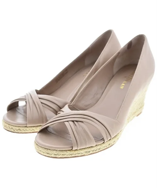 COLE HAAN Pumps/Heels---Fashionable Kitten Heels for Date Night