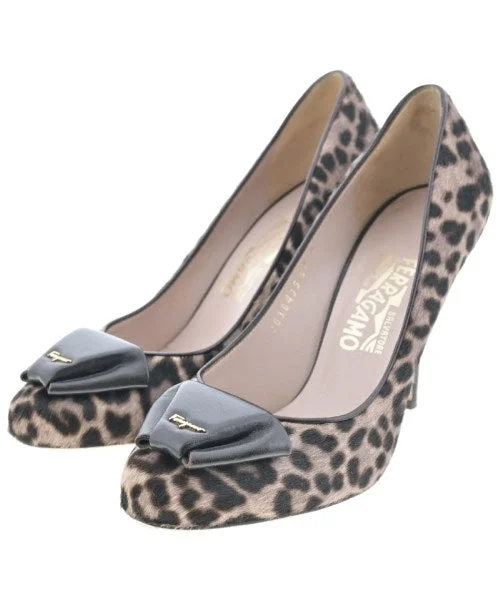 Salvatore Ferragamo Pumps/Heels---Fashionable Kitten Heels for Date Night