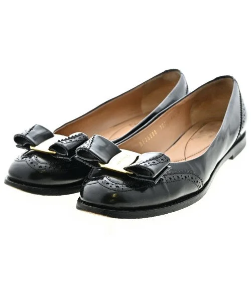 Salvatore Ferragamo Pumps/Heels---Fashionable Kitten Heels for Date Night