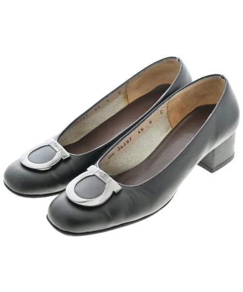 Salvatore Ferragamo Pumps/Heels---Fashionable Kitten Heels for Date Night