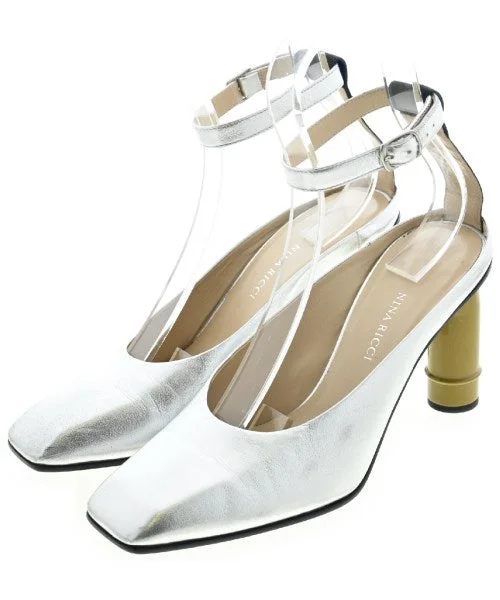 NINA RICCI Pumps/Heels---Fashionable Kitten Heels for Date Night