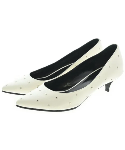 CELINE Pumps/Heels---Fashionable Kitten Heels for Date Night