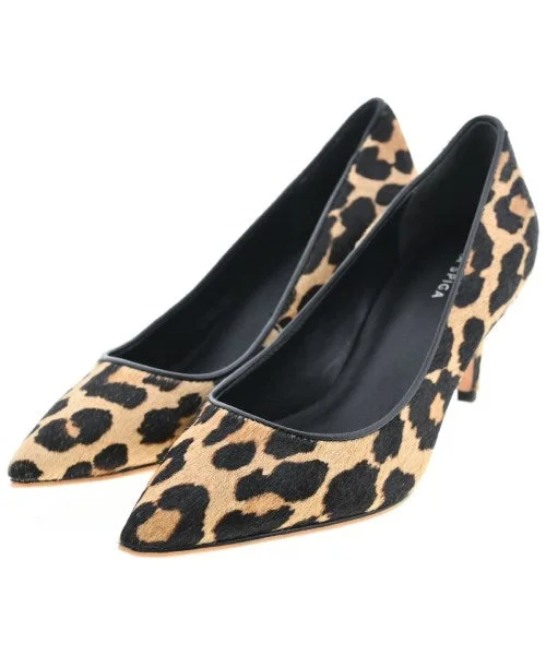 VIA SPIGA Pumps/Heels---Fashionable Kitten Heels for Date Night