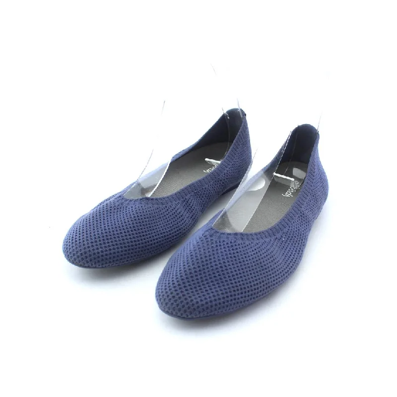 ALLBIRDS   TREE BREEZERS---Fashionable Kitten Heels for Date Night