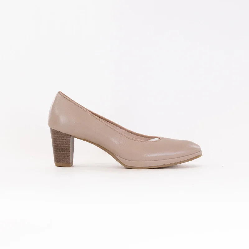 Versatile Heeled Sandals for Any Occasion---Ara Ophelia (Women's) - Sand