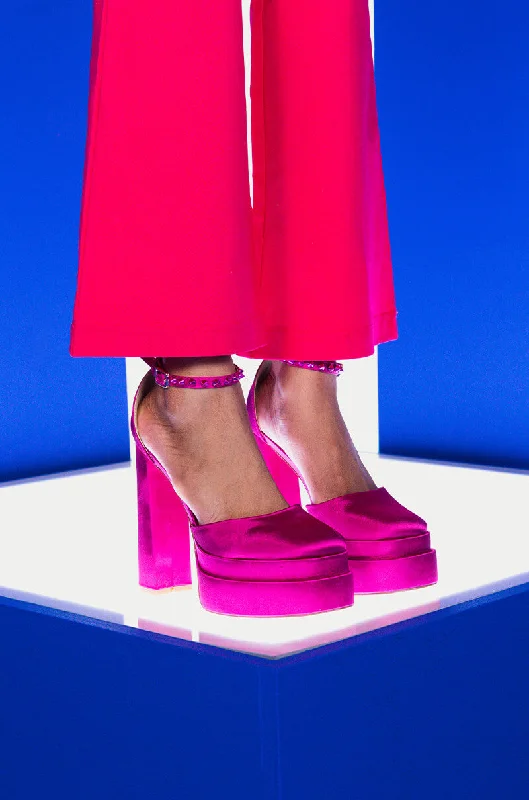 Versatile Dress Heels for Formal and Casual Wear---AZALEA WANG CITY ON FIRE CHUNKY PUMP IN FUCHSIA