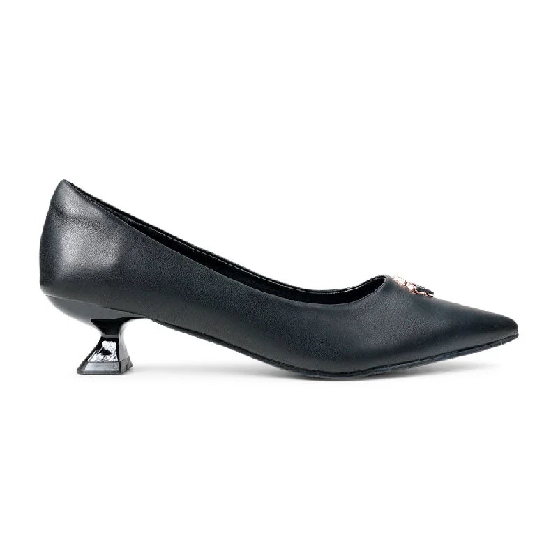 Bata Red Label ROMINA Kitten Heel Shoe---Fashionable Kitten Heels for Date Night