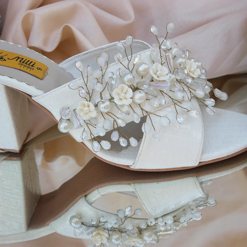 Versatile Heeled Sandals for Any Occasion---White Blocked Heel